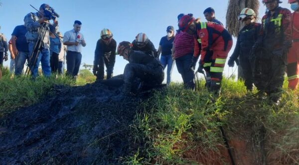 Reanudan búsqueda de los restos de Dahiana en un tajamar - Radio Imperio