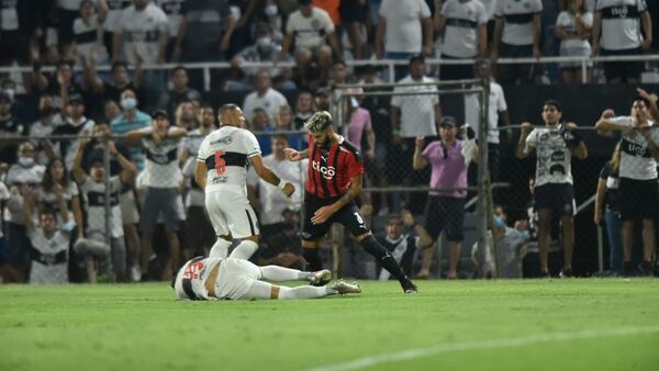 Confirman la sanción para Alexander Barboza