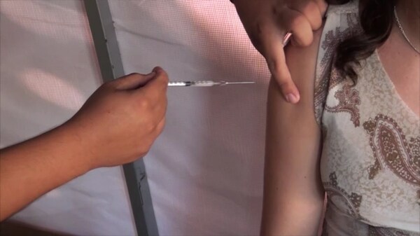 Vacunas contra el virus del papiloma humano, disponibles para niñas de 9 a 14 años