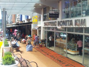 Estafan casi G. 20 millones a gerente de hotel de Puerto Yguazú en local comercial de CDE - La Clave