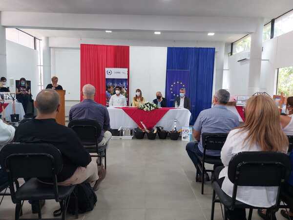 Ministerio certificó a 600 personas que se capacitaron para el trabajo en Concepción - .::Agencia IP::.