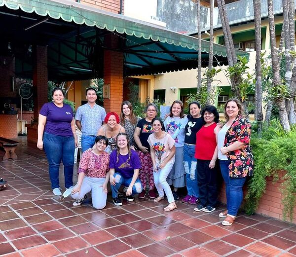Red de líneas telefónicas feministas ofrecerá atención presencial, gratuita e interdisciplinaria - Nacionales - ABC Color