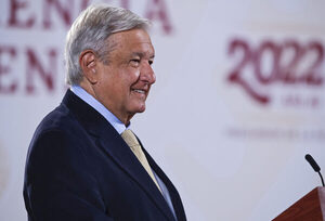 López Obrador admite que polémica empresa tiene contratos en nueva refinería - MarketData