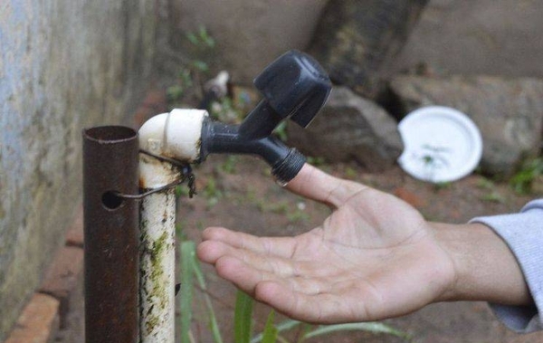 Se agrava escasez de agua en el distrito de Tavaí - ADN Digital