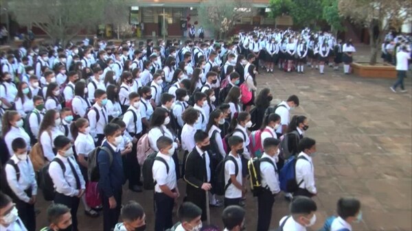 MEC elimina “burbujas” y desde este lunes las clases serán presenciales