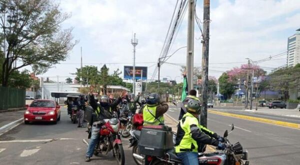 Repartidores piden regulación del trabajo del delivery