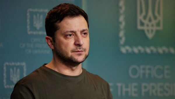 “Si cae Ucrania, caerá toda Europa”, dice Zelensky, pidiendo un minuto de silencio