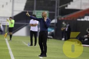 Crónica / “Los clubes grandes precisan triunfos y no procesos”