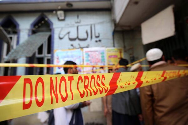 Estado Islámico reivindica atentado suicida con 56 muertos en Pakistán - Mundo - ABC Color