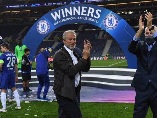 Crónica / El Chelsea vale 4 mil millones de euros, ra'e