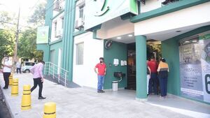 Socios de cooperativa no pudieron retirar ahorros y crece desconfianza