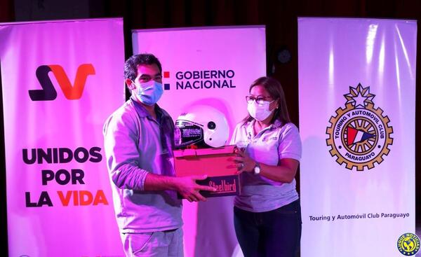 Usá la cabeza: Convocan a 100 motociclistas para recibir cascos •