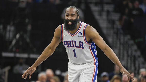 James Harden asalta la segunda plaza