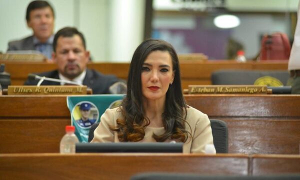 La “defensa” a Lupe Aveiro: “Es la menos peor”