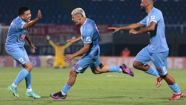 Resistencia y Guaireña, promesa de buen fútbol
