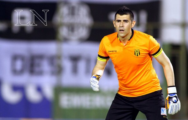 Fernando de la Mora, el nuevo equipo del arquero Joel Silva