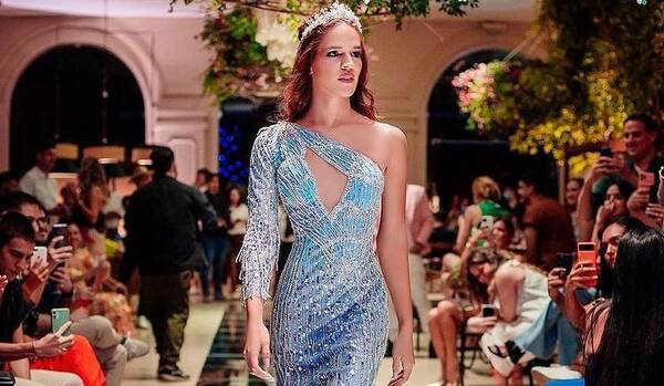 Crónica / ¡"La comadre" ya es pre-candidata a Miss Grand Paraguay!