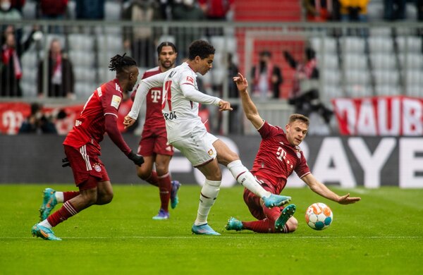 Bayern tropieza con Leverkusen a tres días de la Champions