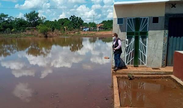 Crónica / Cementerio de J. Augusto Saldívar está bajo agua