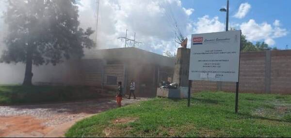 Principio de incendio en una subestación de la ANDE