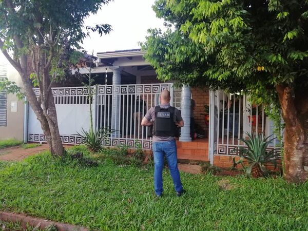 A Ultranza en CDE: allanan vivienda de prófugos - ABC en el Este - ABC Color