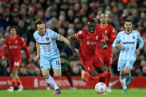 Liverpool mete presión al Manchester City - Fútbol - ABC Color
