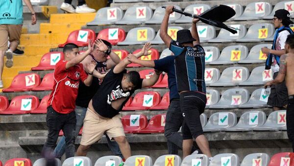 ¡Masacre en el fútbol de México!