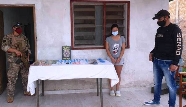 ¿La Reina del Sur?: Bella y joven promotora cae por microtráfico •
