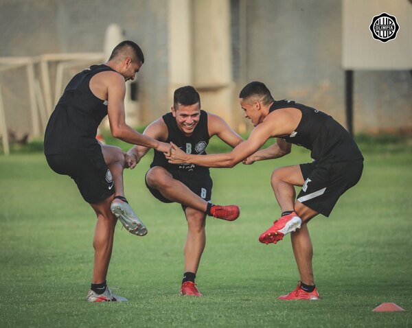 Olimpia y un plantel cargado de juveniles para enfrentar a Tacuary