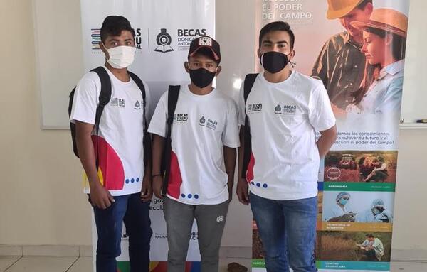 Jóvenes nativos y con discapacidades aspiran a las becas de Itaipú