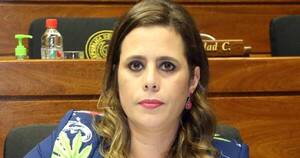 La Nación / Califican a la diputada Kattya González como sinvergüenza con doble discurso