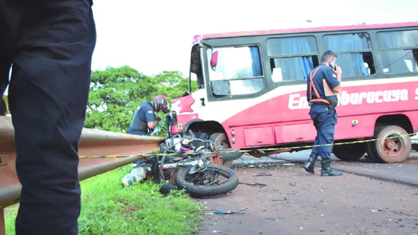 CDE: Intendente cancela contrato con empresa tras accidente fatal por bus chatarra