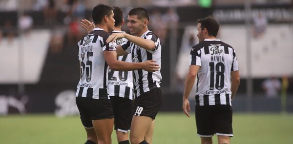 Libertad tumba a Ameliano con un Julio Enciso determinante