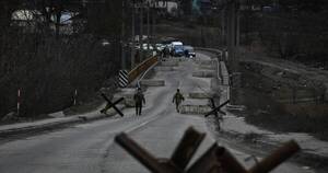 La Nación / Ucranianos están dispuestos a sacrificar el último puente a Kiev