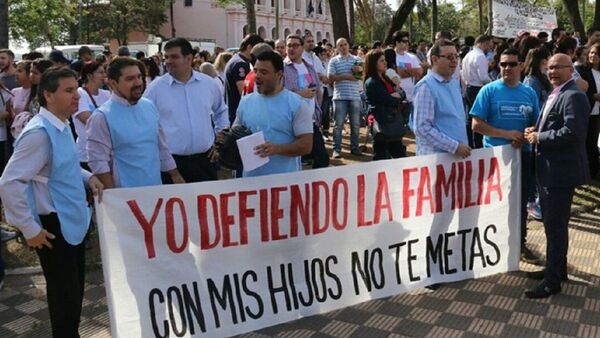 Organizaciones piden una educación basada en ciencia y libre de ideología de género