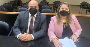 La Nación / Policía y capataz son condenados