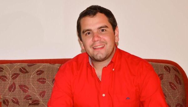 Derlis Maidana: »Bebeto Almirón faltó a su palabra de hombre y de colorado»
