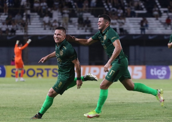 Olimpia recibió a Tacuary en Para Uno por la Fecha 5 del Apertura. La victoria fue para el Decano.