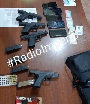 Policía detuvo a cinco sujetos con armas de fuego en la vía pública - Radio Imperio