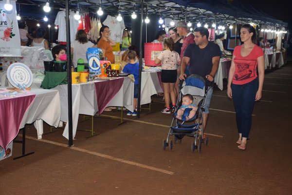 Santa Rita apuesta al turismo interno con feria de emprendedores - La Clave