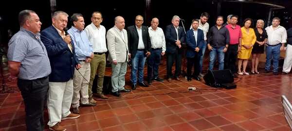 Fraternal encuentro en conmemoración por un año más de vida institucional - La Clave