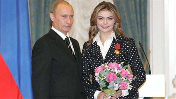 Crónica / ¡Chinwenwencho! Putin escondería a su amante en Suiza