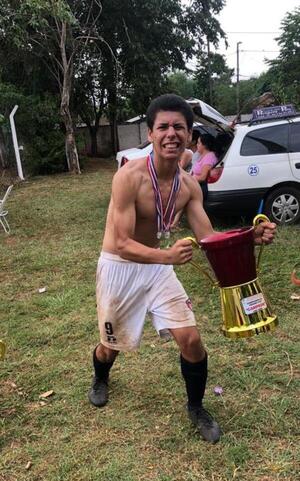 Fabián Báez es goleador de escuelas de fútbol de Presidente Franco - La Clave