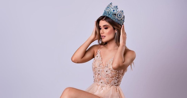 Bethania Borba a poco de gritar ¡Paraguay! ante el mundo
