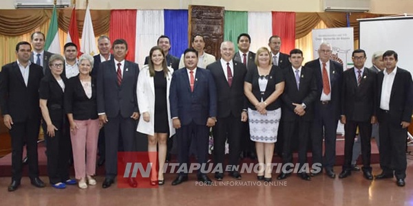 GOBERNADOR DE ITAPÚA PRESENTÓ INFORME DE GESTIÓN - Itapúa Noticias
