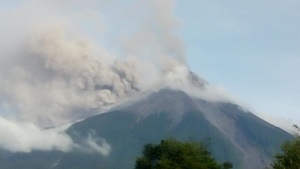Diario HOY | Volcán de Fuego incrementa actividad eruptiva en Guatemala