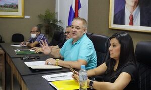 Gobernaciones quedaron sin capacidad de reacción, afirma González Vaesken   