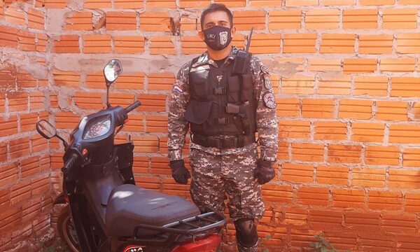 Malviviente abandona motocicleta robada