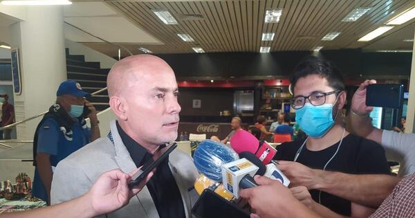 Olimpia viajó a Brasil para medir a Fluminense: “Buscamos la gloria”, dijo Cardona