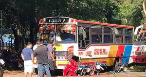 La Nación / Retiran buses de la línea Mburucuyá